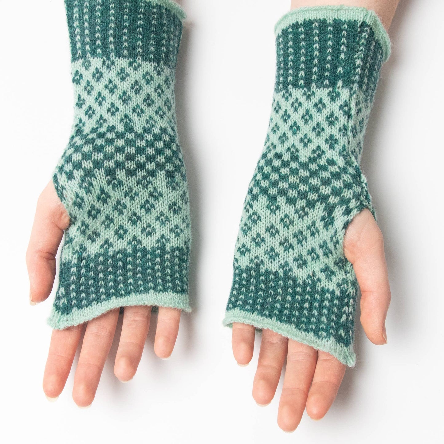 Ocean & teal Fairisle wristwarmer gloves