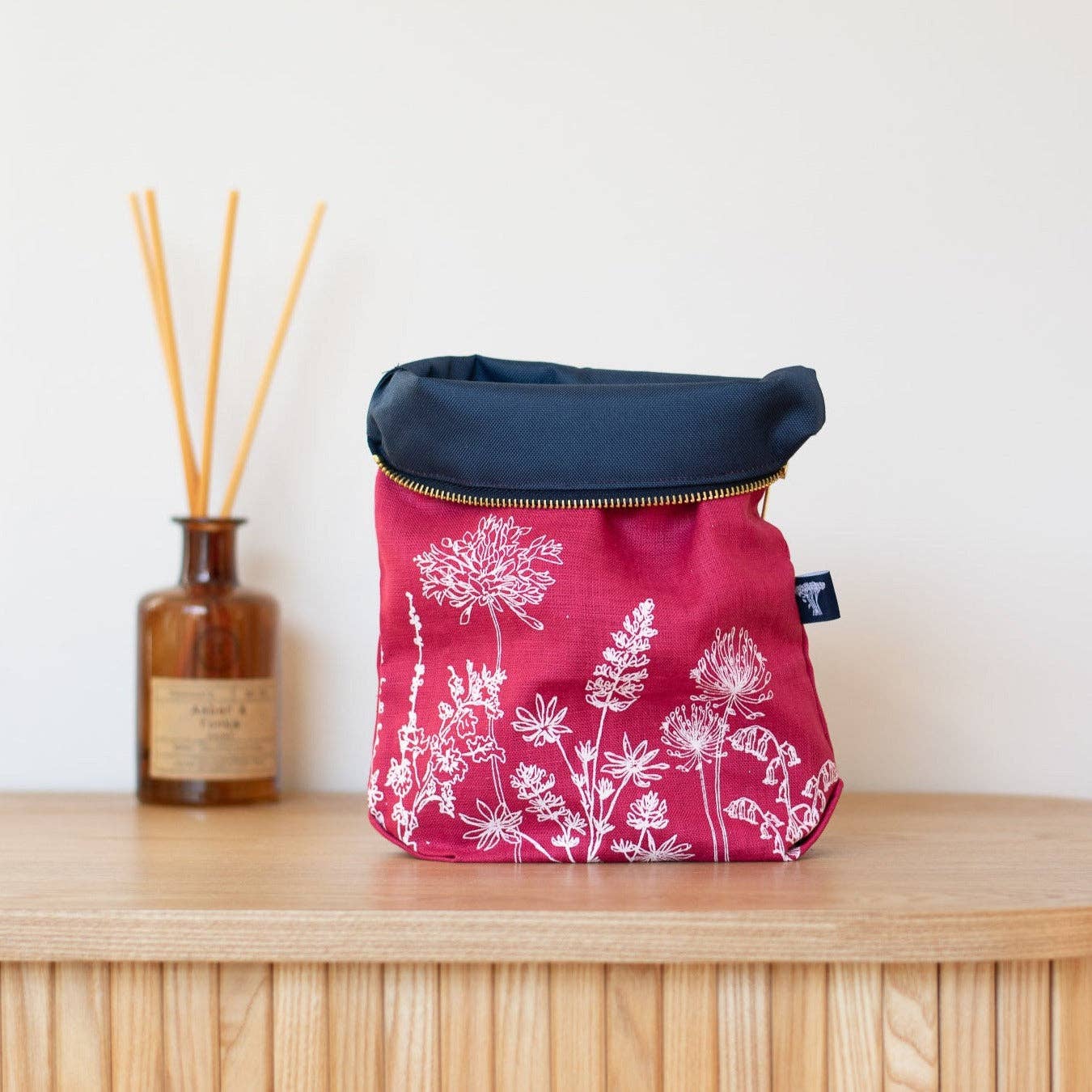 Large linen garden flowers washbag