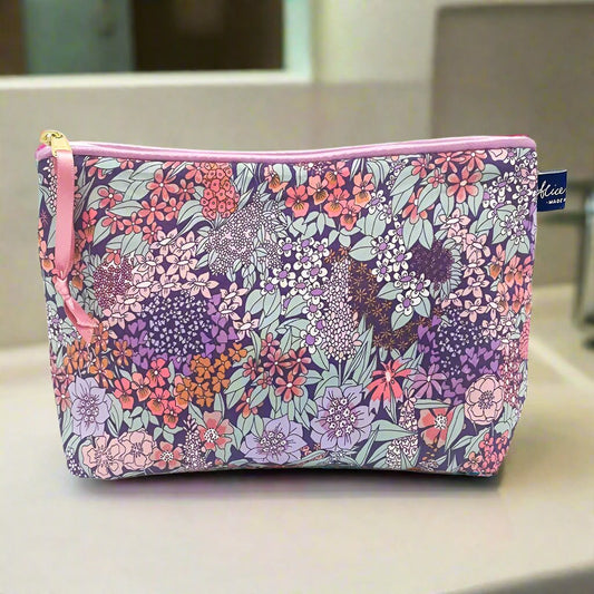 Ciara Lavender Liberty wash bag