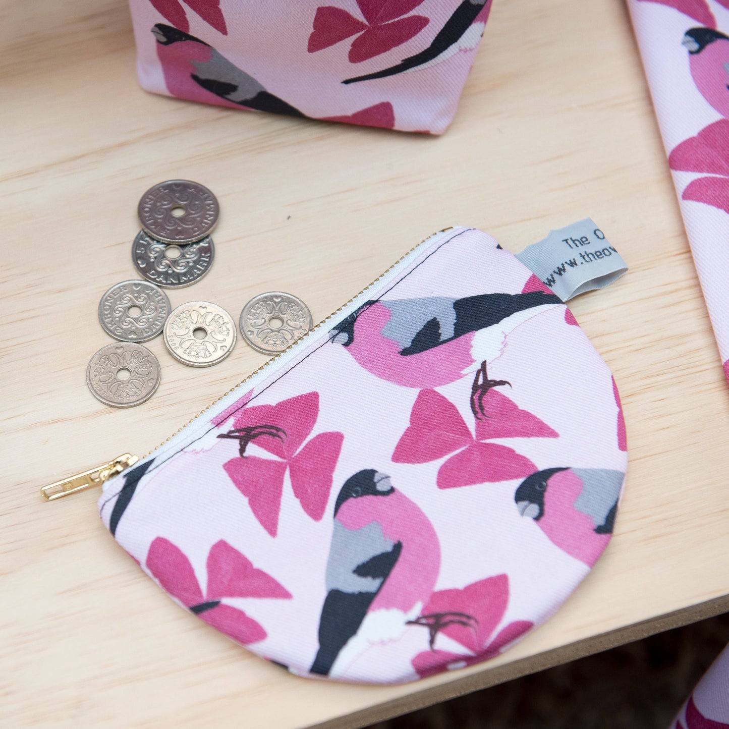 Pink bullfinch print purse