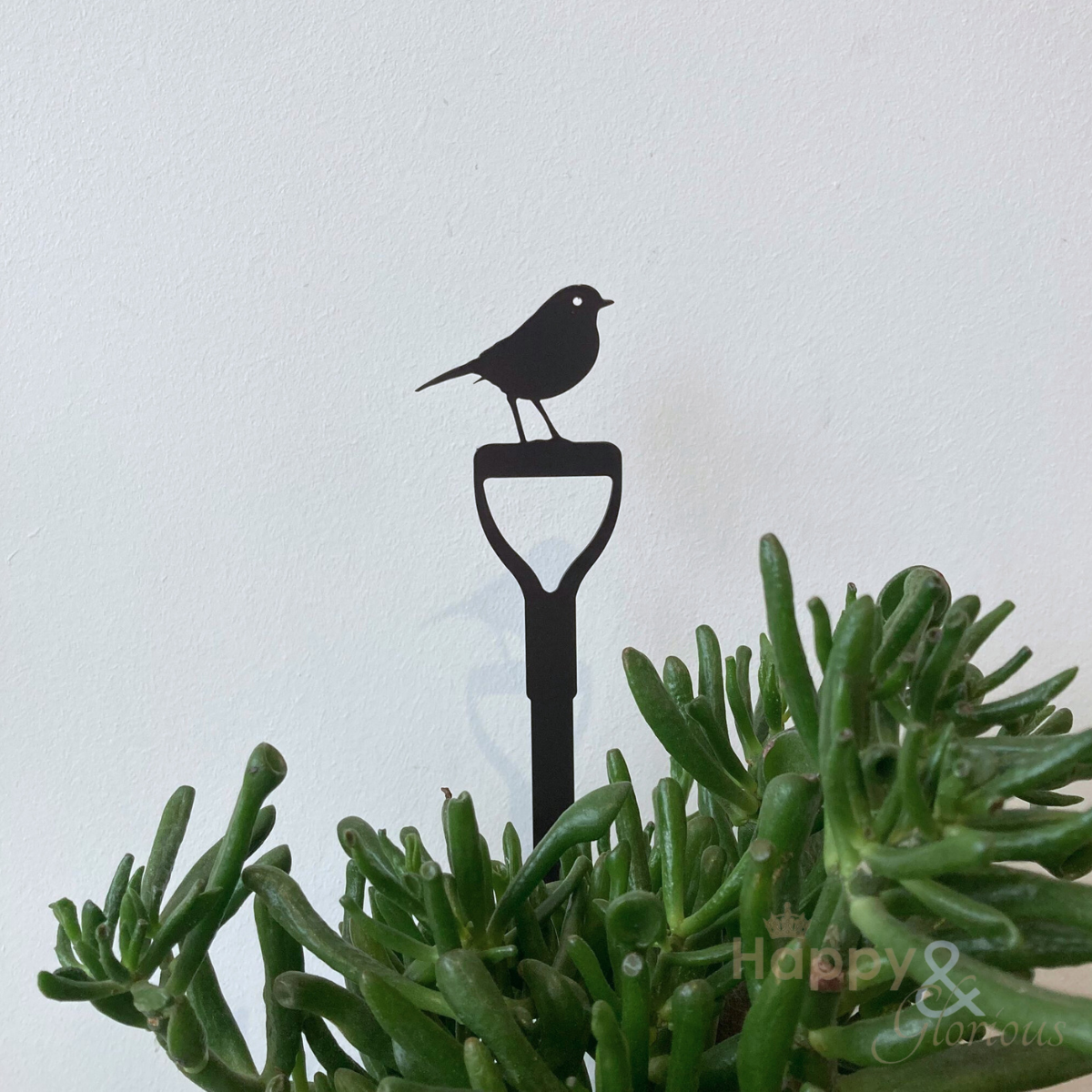 Robin on a fork - steel plant pot stem