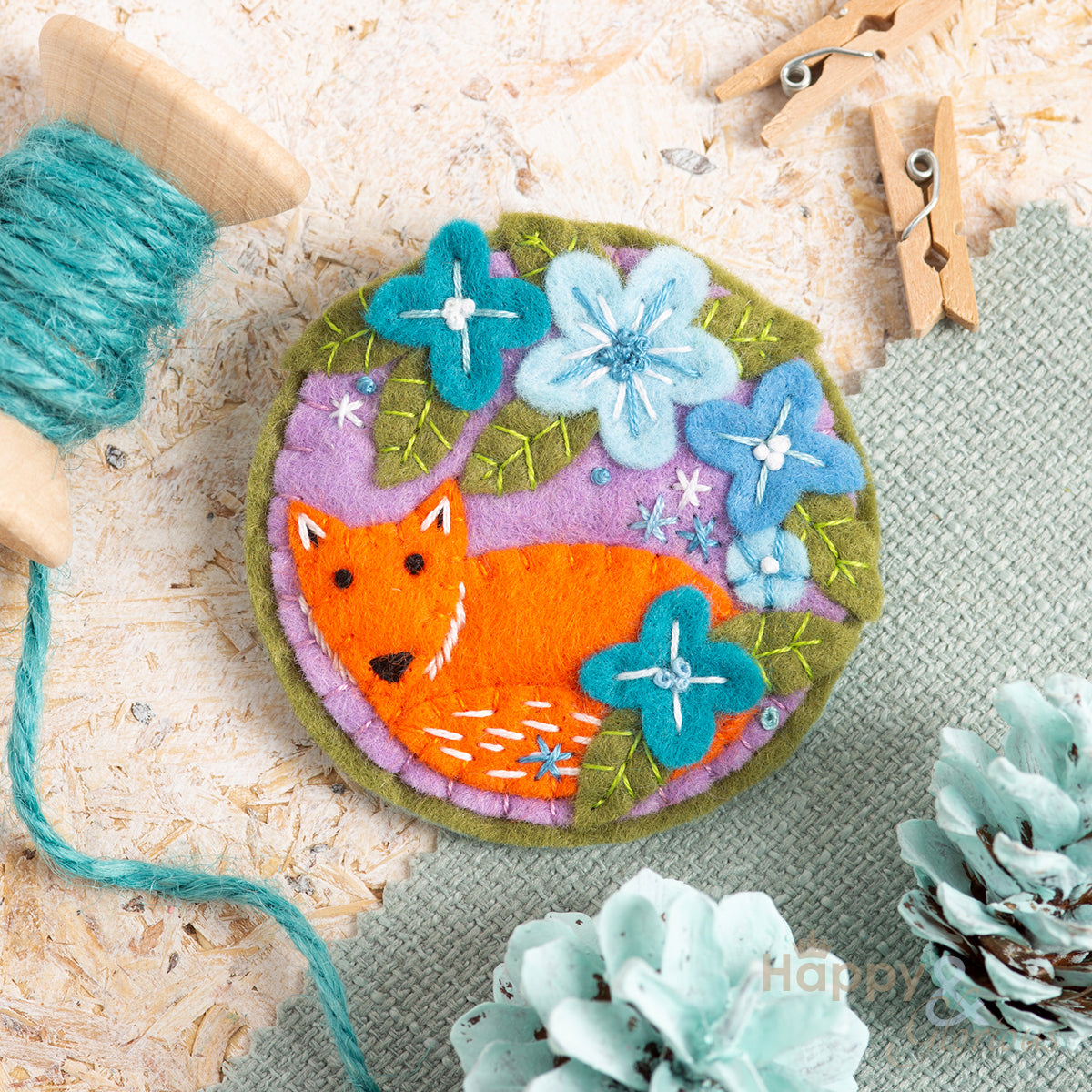 Mini felt fox brooch craft kit