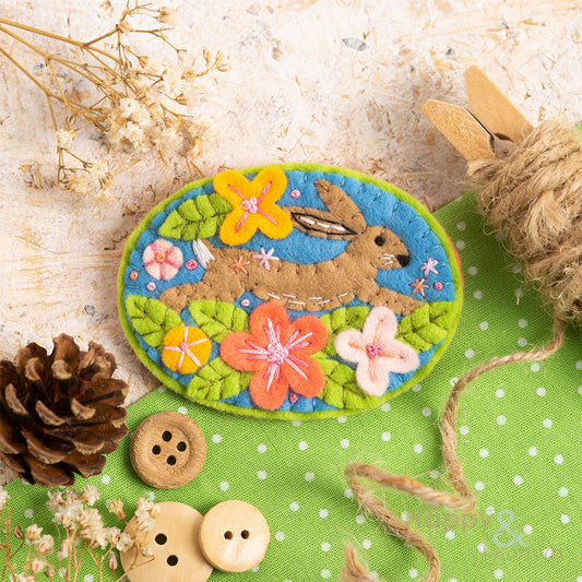 Mini felt hare brooch craft kit