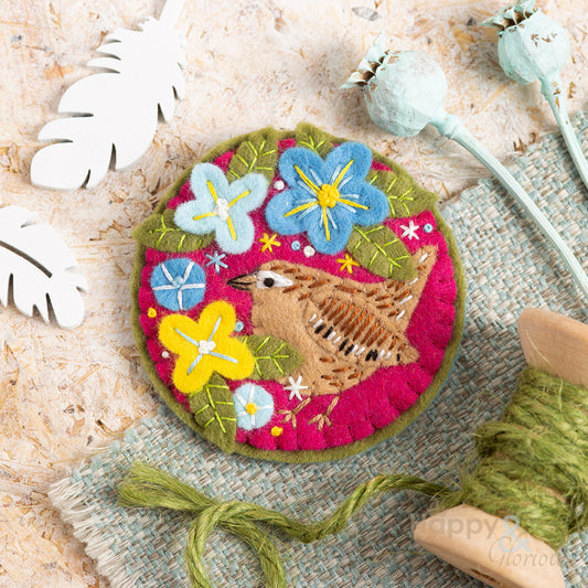 Mini felt wren brooch craft kit